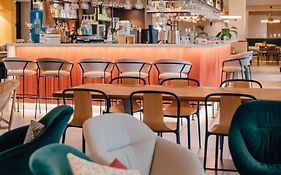 Mercure Avignon Gare TGV
